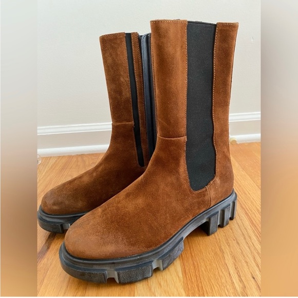 Free People Chelsea Chestnut suede Boots new Size 8 - Picture 3 of 3